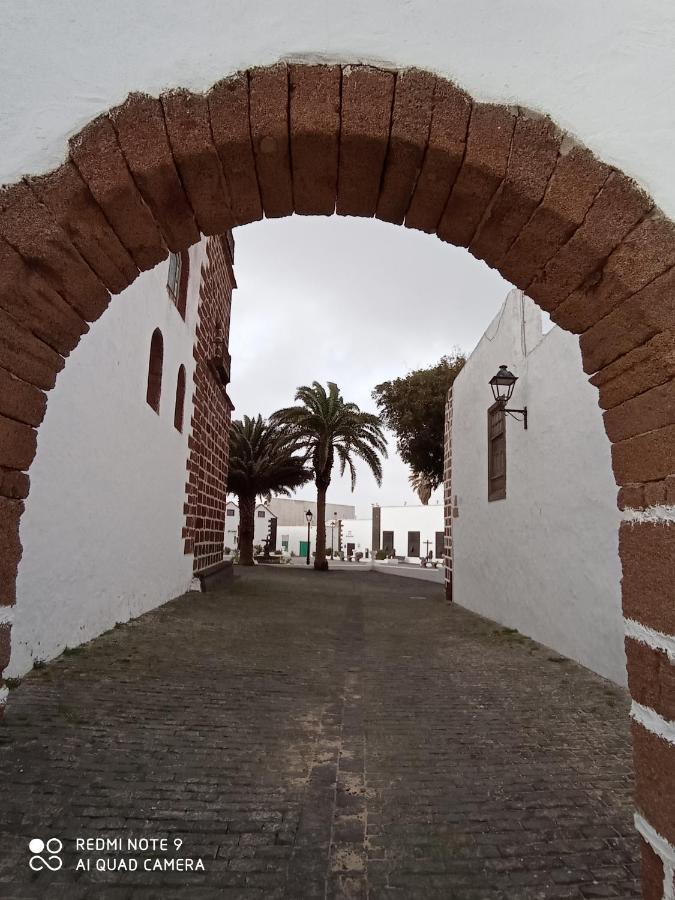 Precioso Apartamento Con Terraza En Teguise Lejlighed Teguise  Eksteriør billede