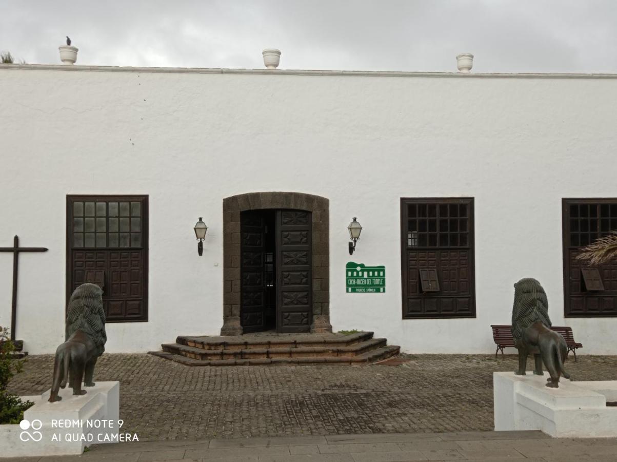 Precioso Apartamento Con Terraza En Teguise Lejlighed Teguise  Eksteriør billede